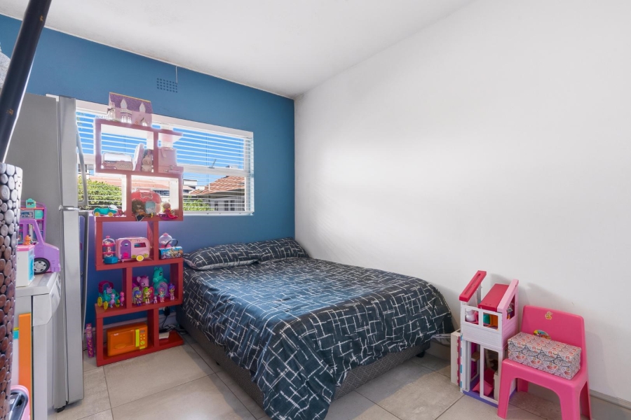 2 Bedroom Property for Sale in Sea Point Western Cape